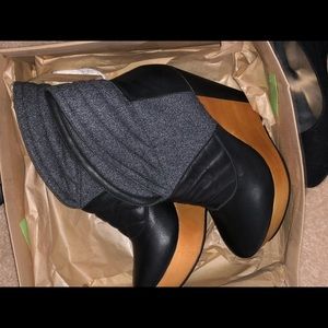 Booties grey black wedge 7.5 US  NEW WITH BOX